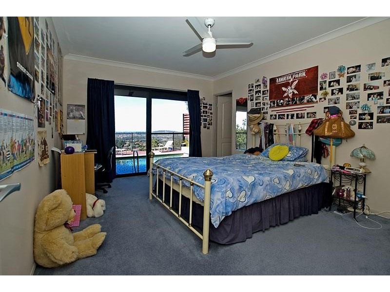 Pacific Pines QLD 4211