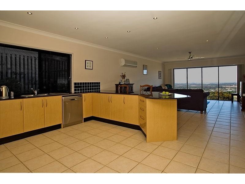 Pacific Pines QLD 4211