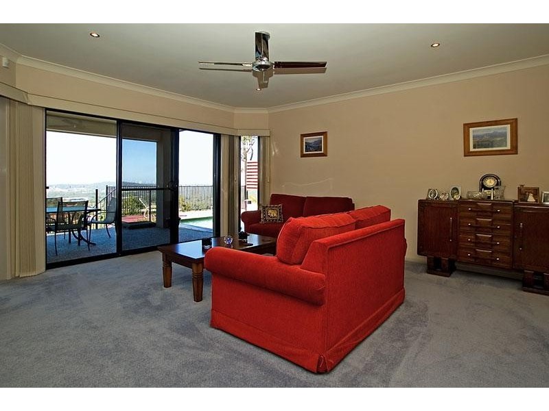 Pacific Pines QLD 4211