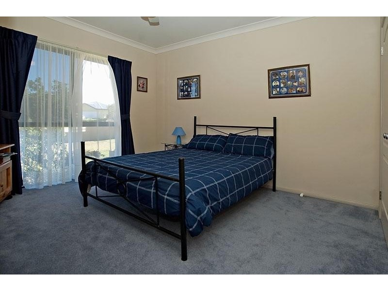 Pacific Pines QLD 4211