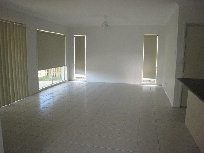 16 Barrington Street, Upper Coomera QLD 4209