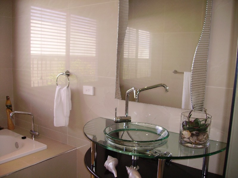 26 Salvado Drive, Pacific Pines QLD 4211