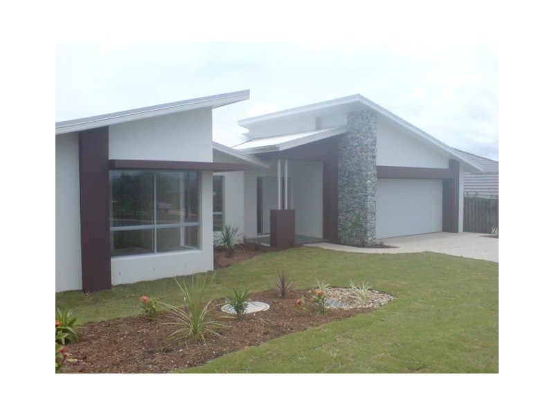 Pacific Pines QLD 4211
