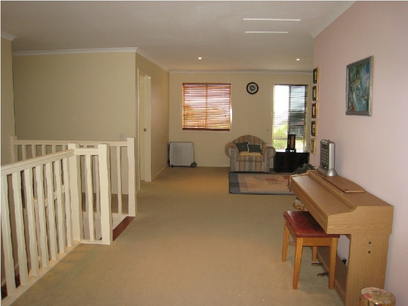 3 Tammy Close, Monterey Keys QLD 4212