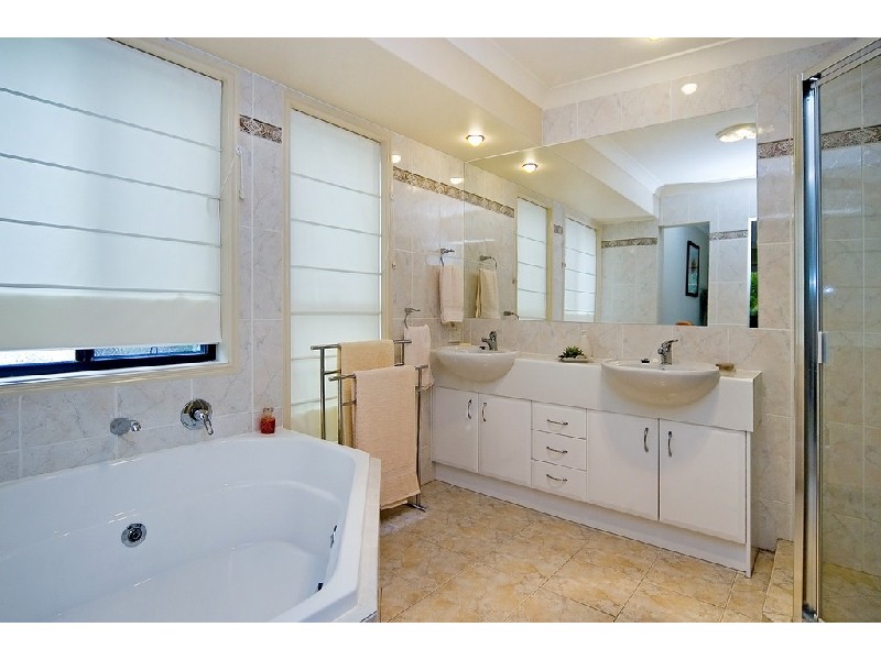 Coomera QLD 4209