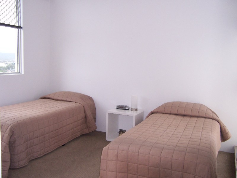 Unit 2101 Golden Gate, Surfers Paradise QLD 4217