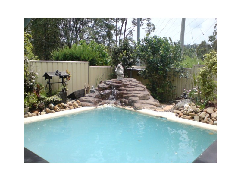 74 Studio Drive, Oxenford QLD 4210