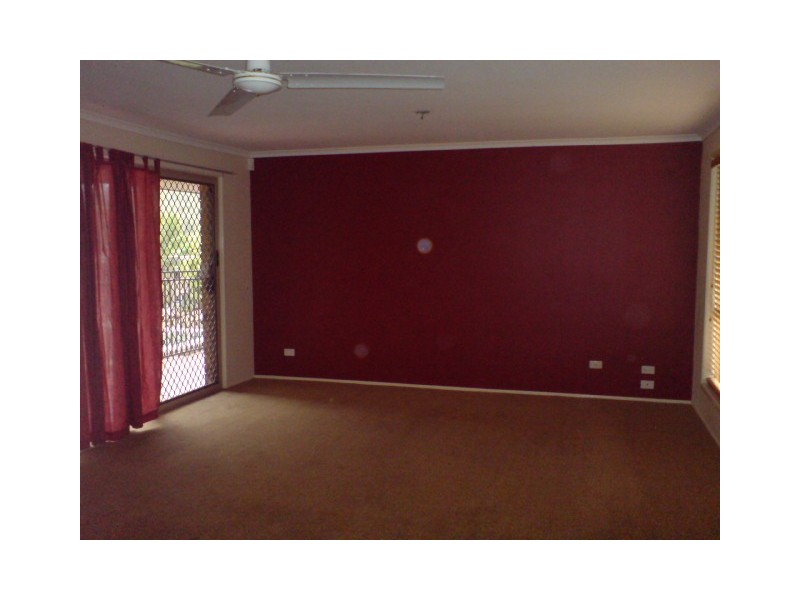 74 Studio Drive, Oxenford QLD 4210