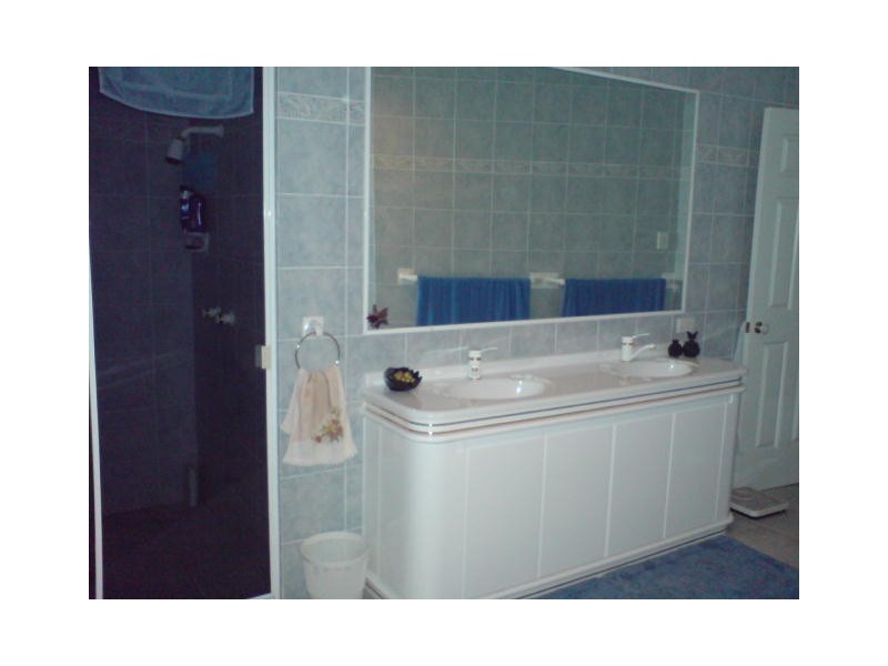 Monterey Keys QLD 4212