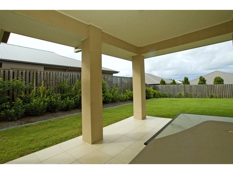 22 Rainbow Circuit COOMERA WATERS, Coomera QLD 4209