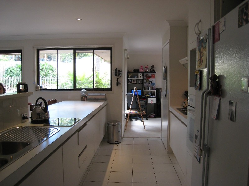 4 Kadina Court, Helensvale QLD 4212