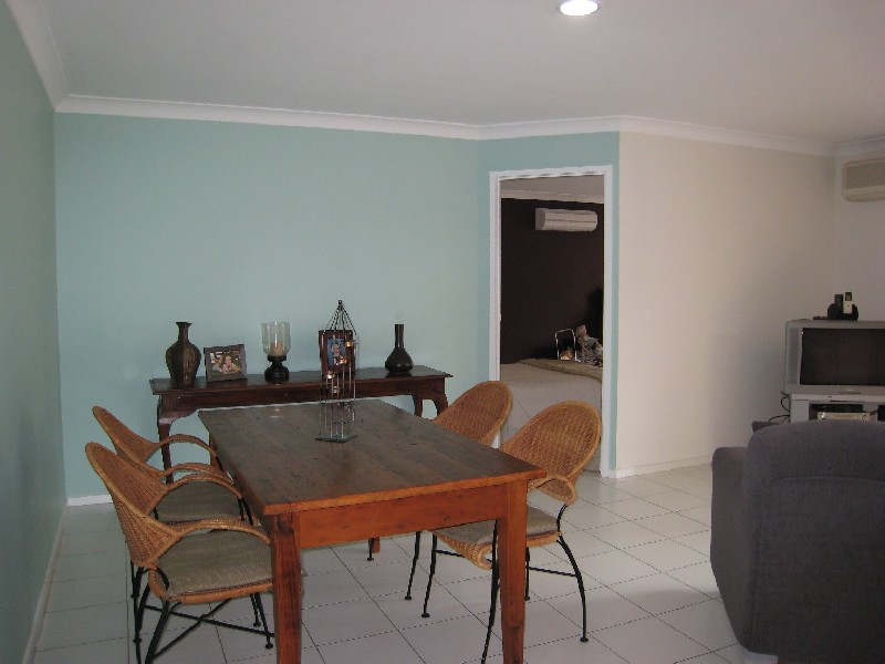 4 Kadina Court, Helensvale QLD 4212