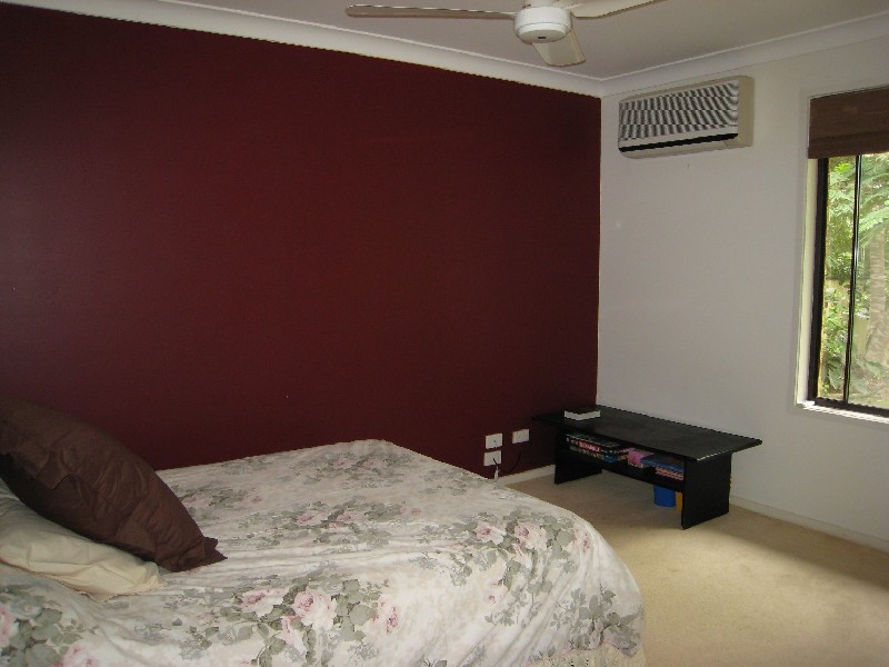 4 Kadina Court, Helensvale QLD 4212