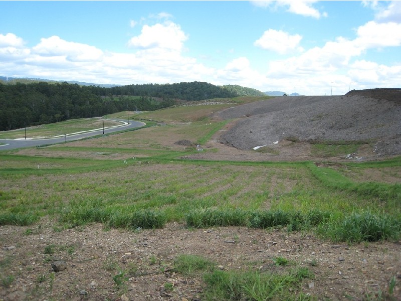 Pacific Pines QLD 4211