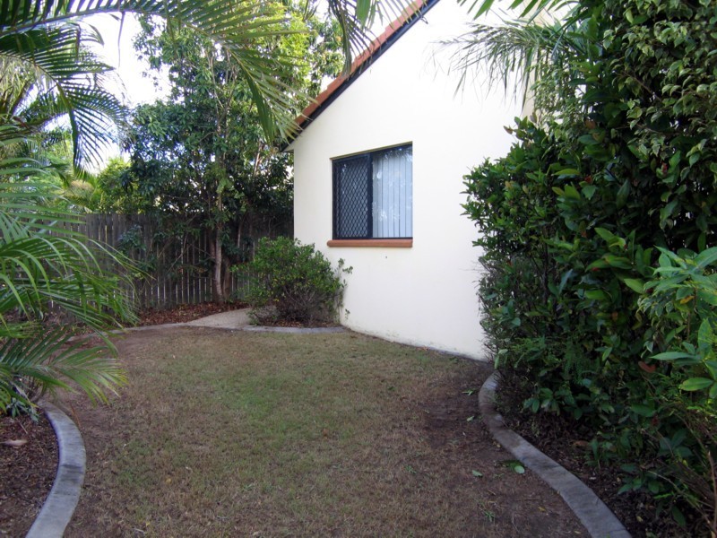 1/18 Binkar Street, Chermside QLD 4032