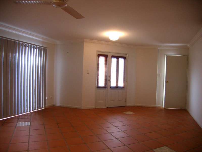 2 18 Binkar Street, Chermside QLD 4032