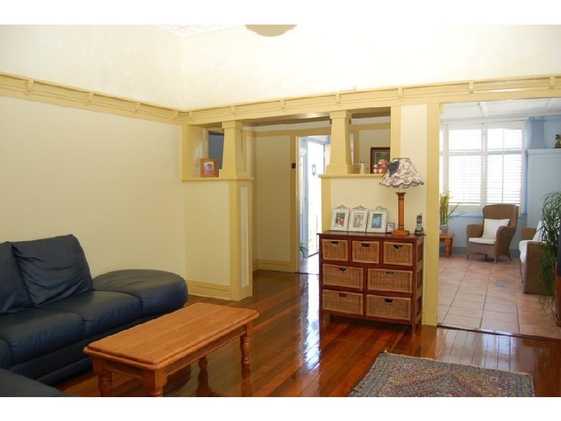 Wood, Kedron QLD 4031