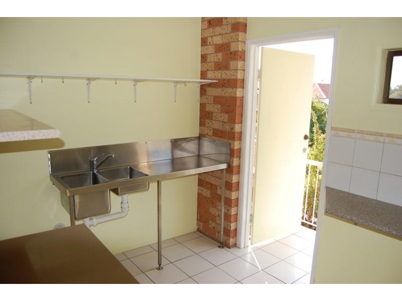 18  Gordon Street, Greenslopes QLD 4120