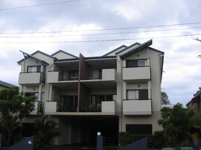 McNaughton Street, Redcliffe QLD 4020