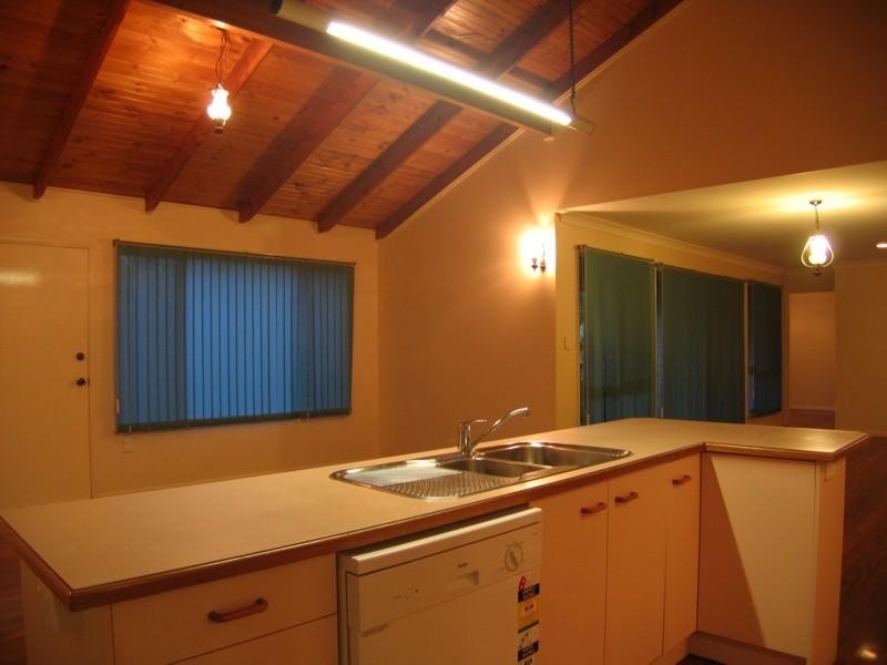 Mitchelton QLD 4053