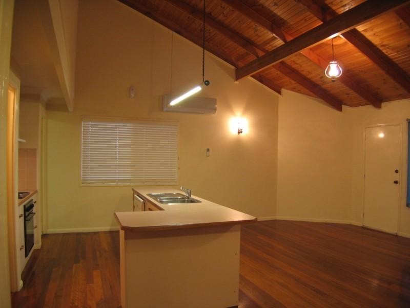 Mitchelton QLD 4053