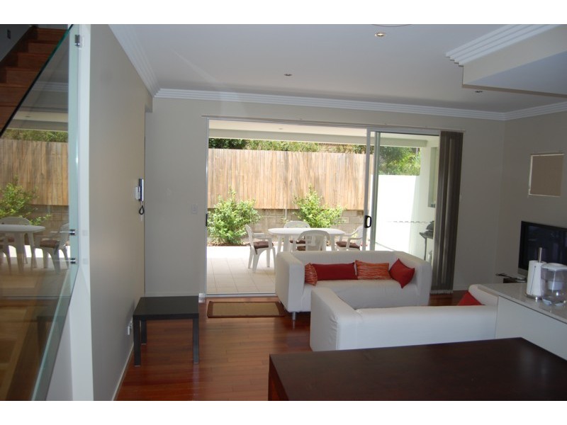 3/46 Wambool Street, Bulimba QLD 4171