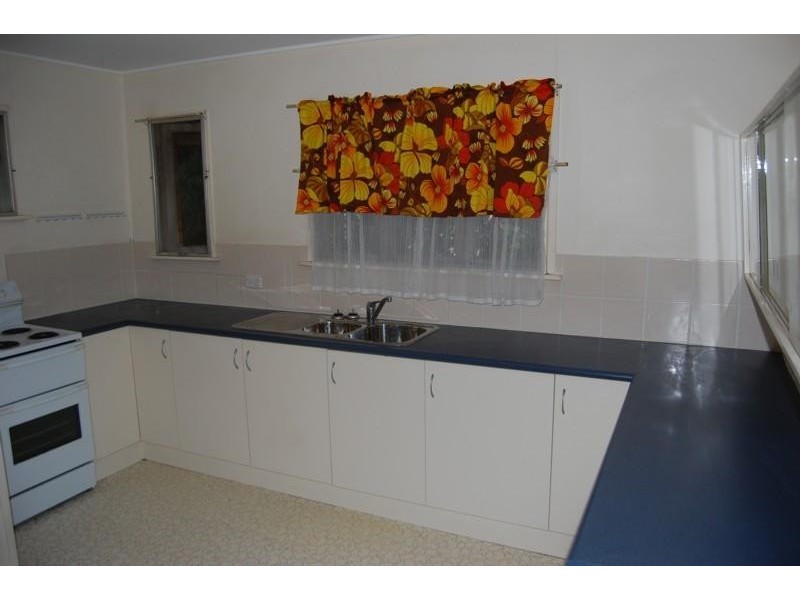 85 Peter Street, Strathpine QLD 4500