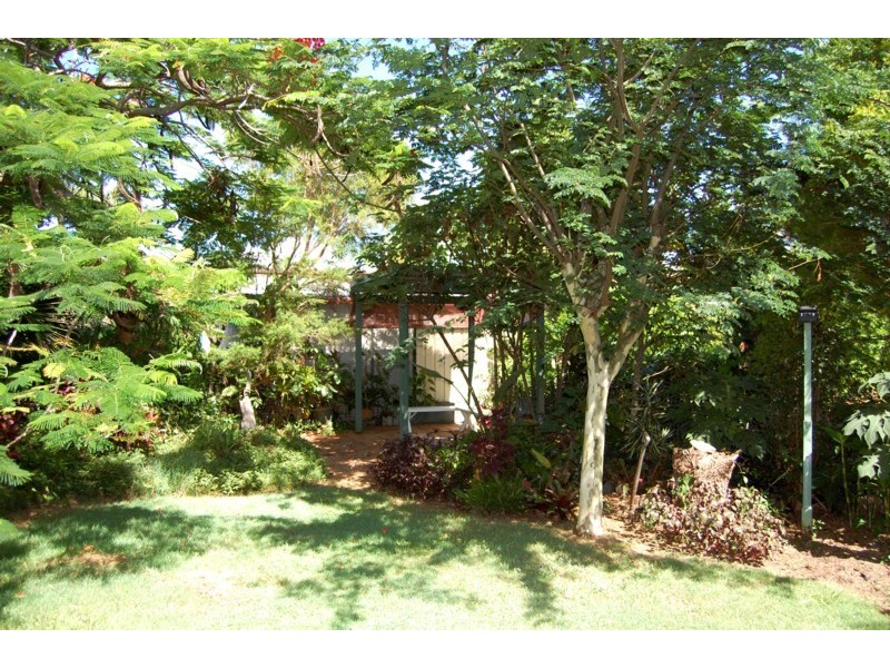 79 Longland Street, Redcliffe QLD 4020