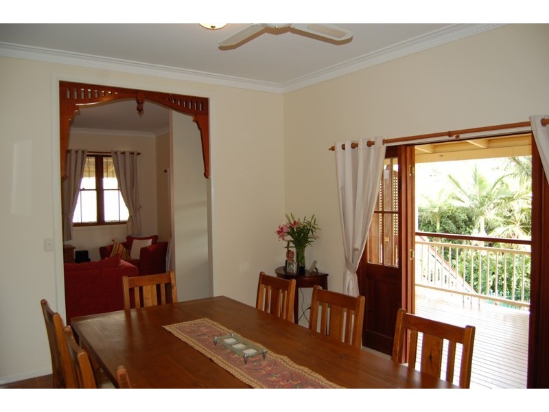 12 Fleetwood Ct, Ferny Hills QLD 4055