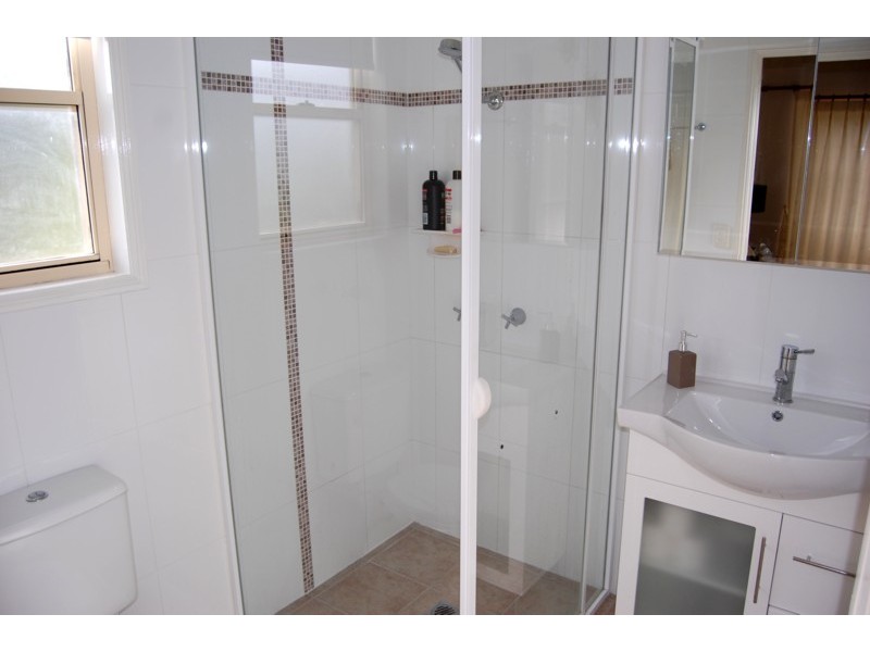 12 Fleetwood Ct, Ferny Hills QLD 4055