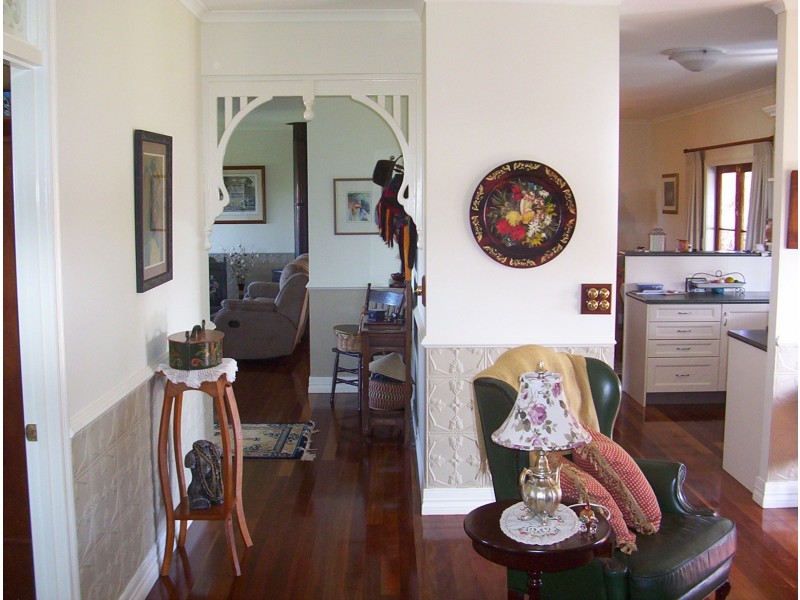 Eagle Heights QLD 4271