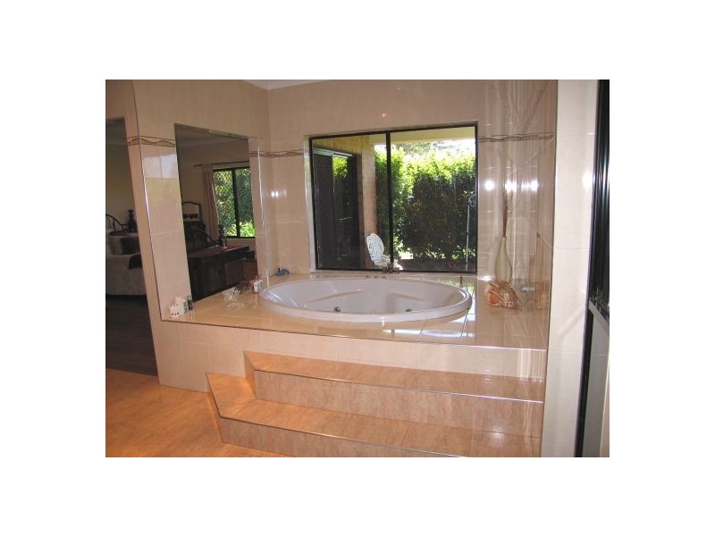 North Tamborine QLD 4272