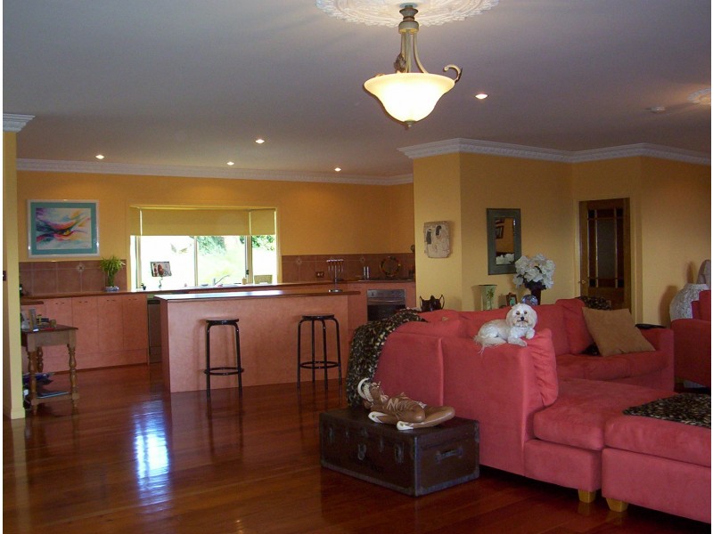 Eagle Heights QLD 4271