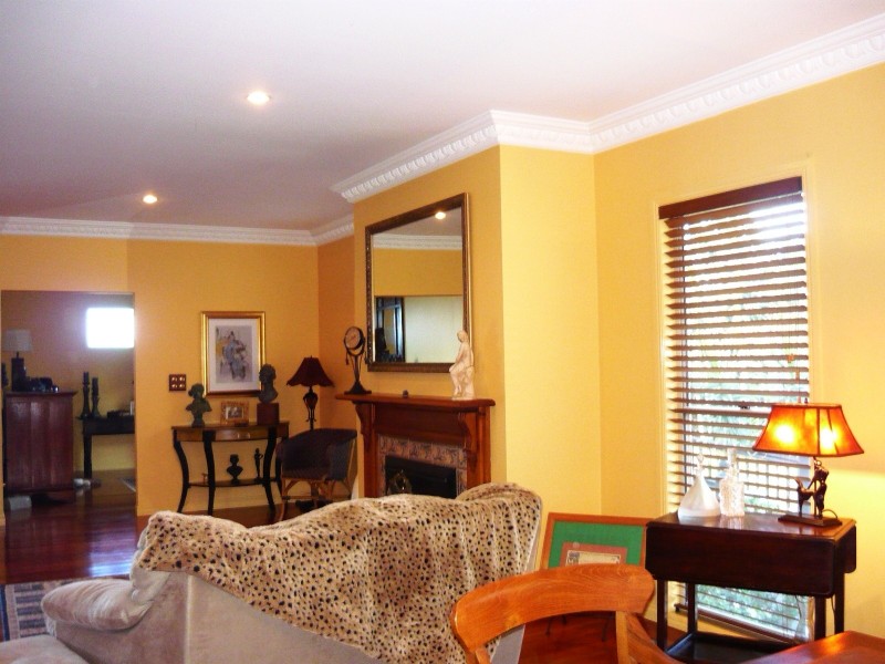 Eagle Heights QLD 4271