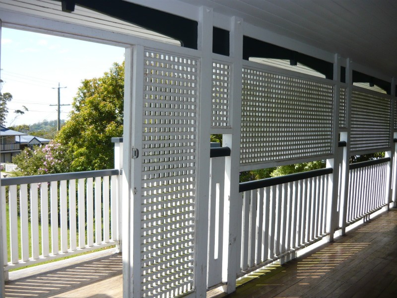 Eagle Heights QLD 4271