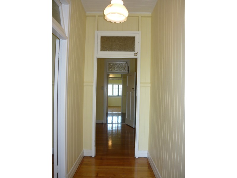 Eagle Heights QLD 4271