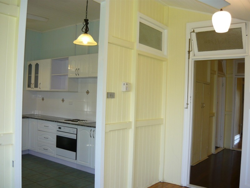 Eagle Heights QLD 4271