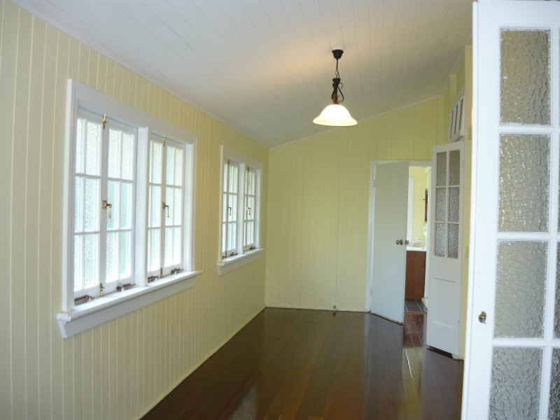 Eagle Heights QLD 4271