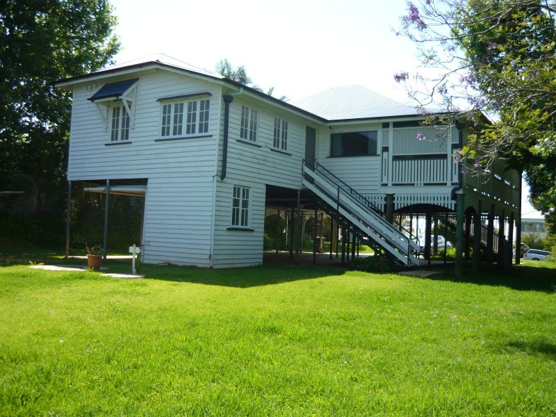 Eagle Heights QLD 4271