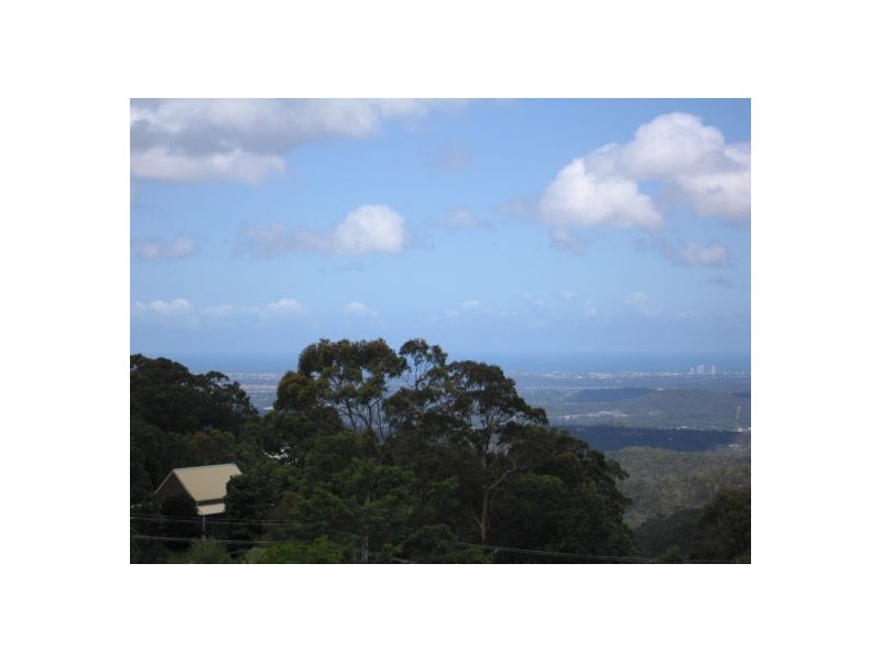 10 Erebus Court, Eagle Heights QLD 4271