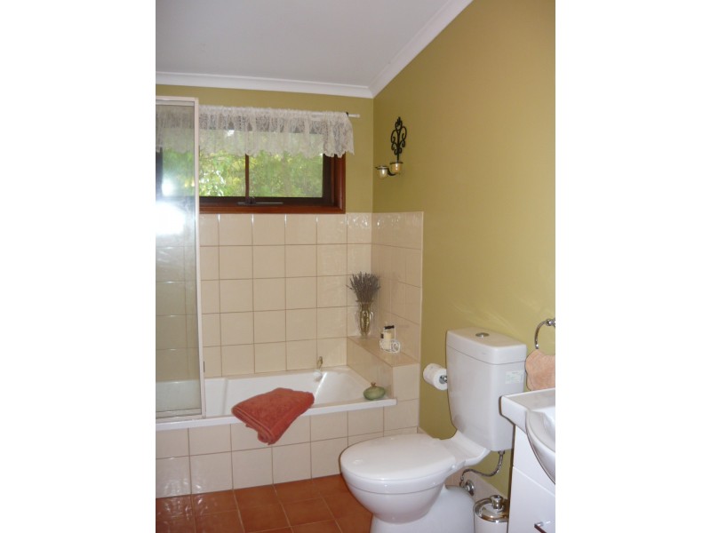 Eagle Heights QLD 4271