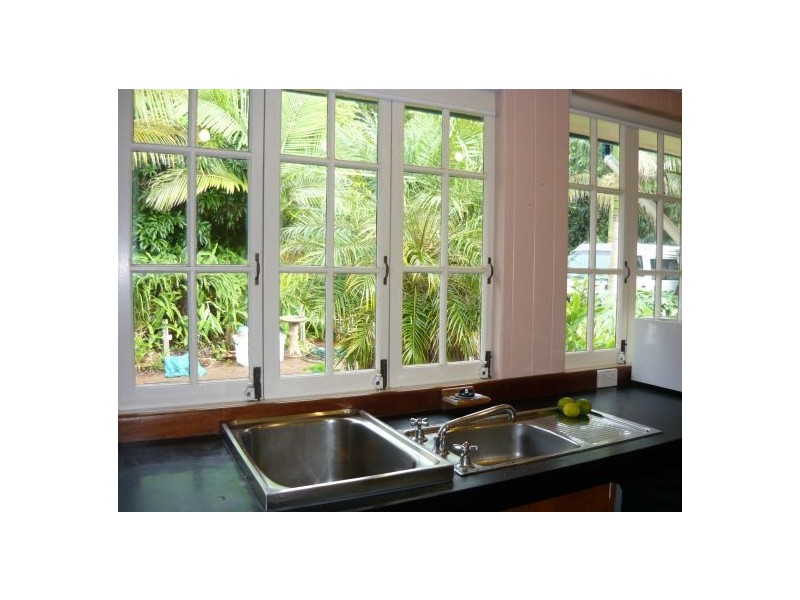 Eagle Heights QLD 4271