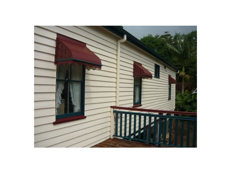 Eagle Heights QLD 4271
