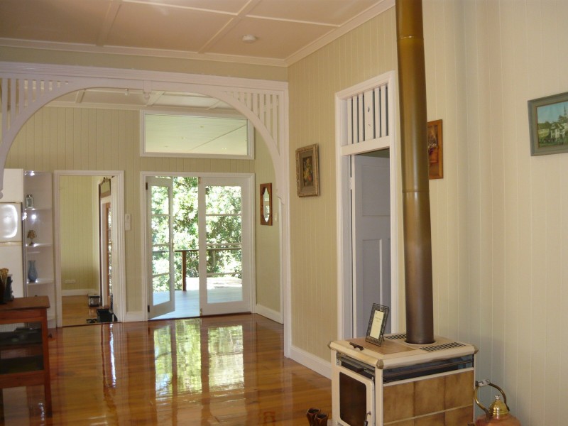 North Tamborine QLD 4272