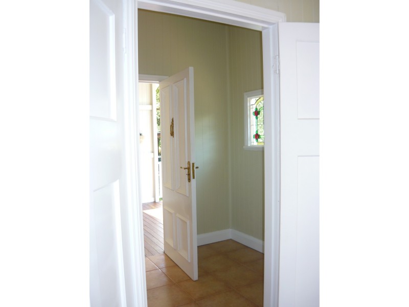 North Tamborine QLD 4272