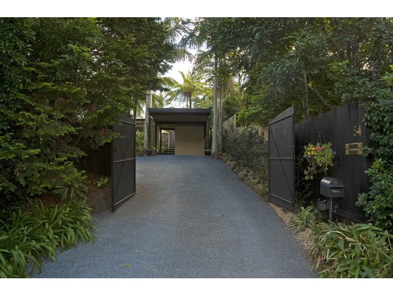 54 Macdonnell Road, Eagle Heights QLD 4271
