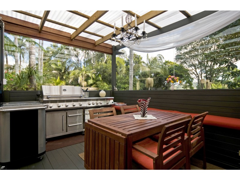 54 Macdonnell Road, Eagle Heights QLD 4271