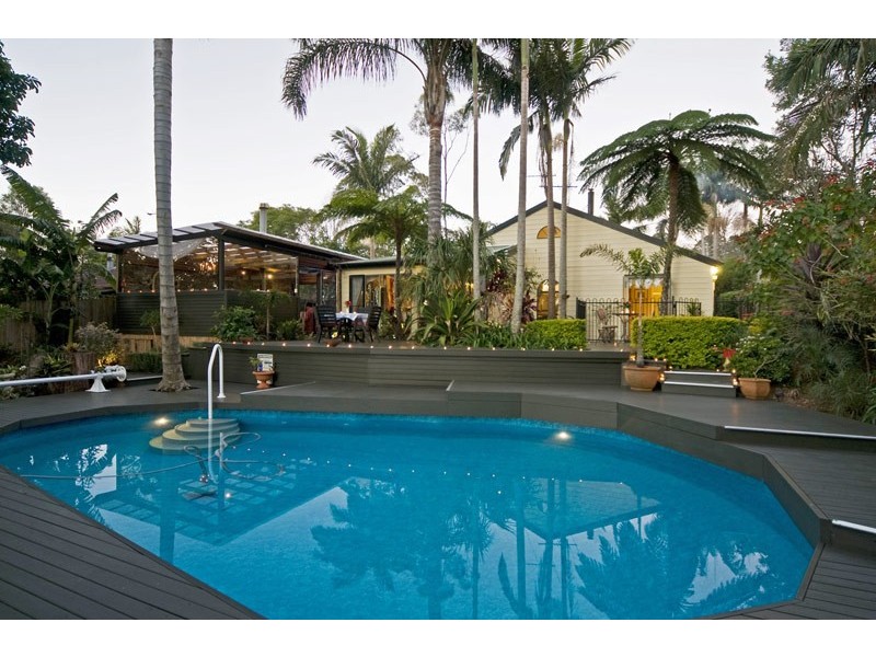 54 Macdonnell Road, Eagle Heights QLD 4271
