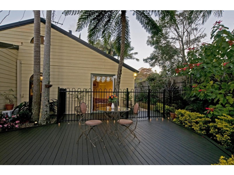 54 Macdonnell Road, Eagle Heights QLD 4271