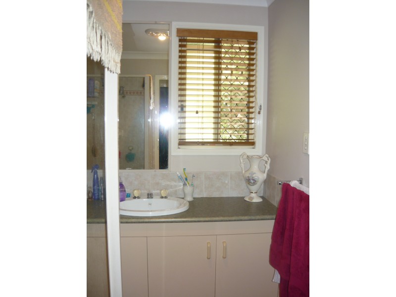 Eagle Heights QLD 4271